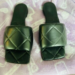 Bottega Veneta Black Leather Slides